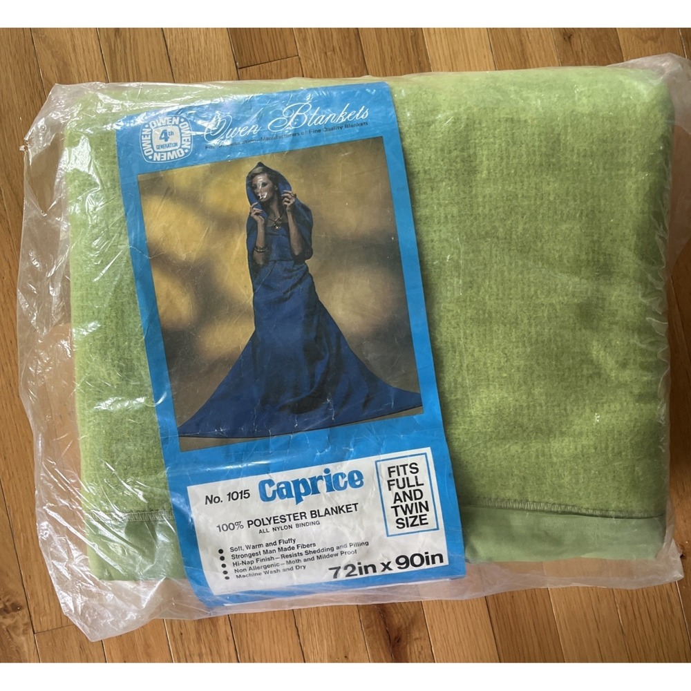 Vintage Caprice 1015 Owen Blanket In Green  72"x90" Made in USA,‎ NEW